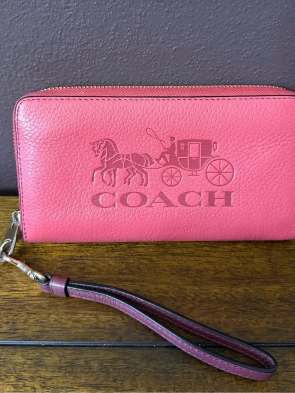 Coach Long Zip Around Wristlet Wallet with Horse & Carriage! Like new condition
